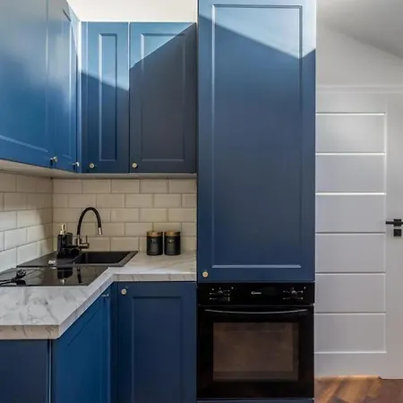 Apartmán Close-urban Chic - Center - Stadion Narodowy - Marcinkowskiego 2 *